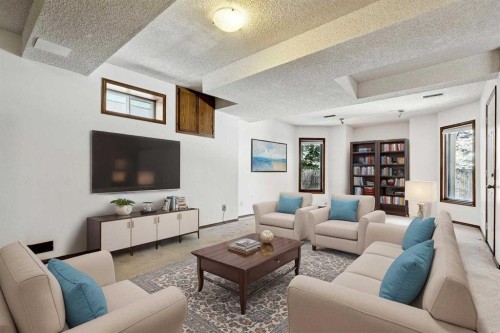 136 Scenic Acres Drive Nw, Calgary, AB - Indoor Photo Showing Living Room