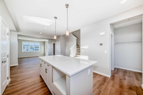 162 Lanark Gate Se, Airdrie, AB - Indoor Photo Showing Kitchen