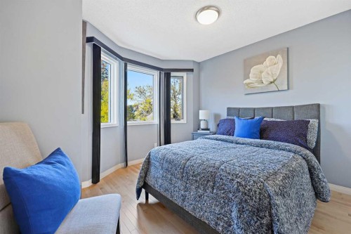 64 Abbeydale Villas Ne, Calgary, AB - Indoor Photo Showing Bedroom