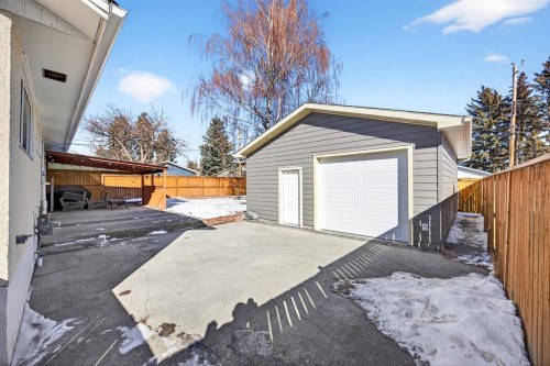 154 Windermere Road Sw, Calgary, AB - Outdoor With Exterior