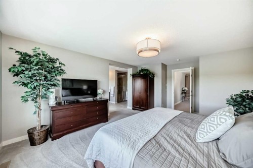 239 Stonemere Green, Chestermere, AB - Indoor Photo Showing Bedroom