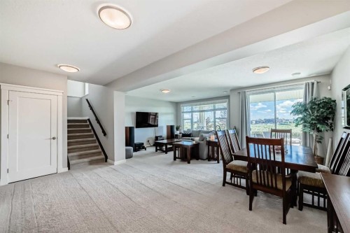 239 Stonemere Green, Chestermere, AB - Indoor Photo Showing Dining Room