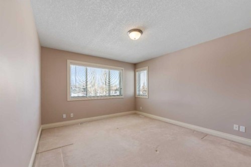 3 Lynx Meadows Drive Nw, Calgary, AB - Indoor Photo Showing Other Room
