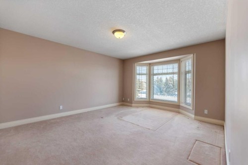 3 Lynx Meadows Drive Nw, Calgary, AB - Indoor Photo Showing Other Room