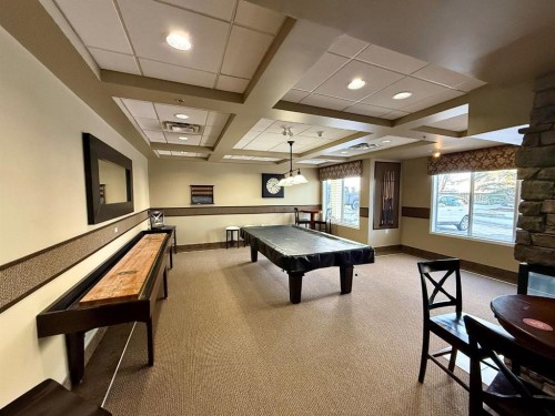 323-43 Sunrise Loop Se, High River, AB - Indoor Photo Showing Other Room