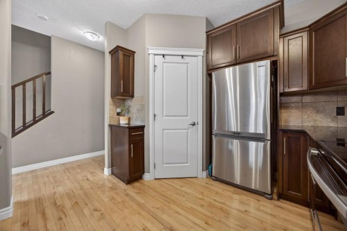 232 Mahogany Terrace Se, Calgary, AB - Indoor Photo Showing Kitchen With Stainless Steel Kitchen