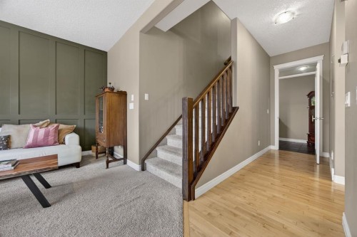 232 Mahogany Terrace Se, Calgary, AB - Indoor Photo Showing Other Room
