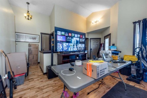 100 Willow Ridge Link, Diamond Valley, AB - Indoor