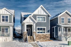 145 River Heights Crescent  Cochrane, AB T4C 0J5