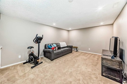 145 River Heights Crescent, Cochrane, AB - Indoor