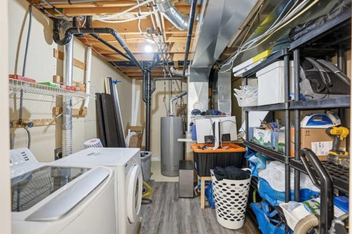 113 Mt Lorette Place Se, Calgary, AB - Indoor