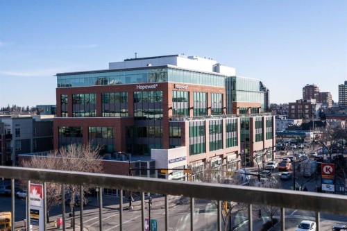 504-505 19 Avenue Sw, Calgary, AB - Outdoor With Balcony
