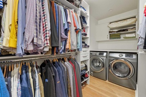 602 Macleod Trail Sw, High River, AB - Indoor Photo Showing Laundry Room