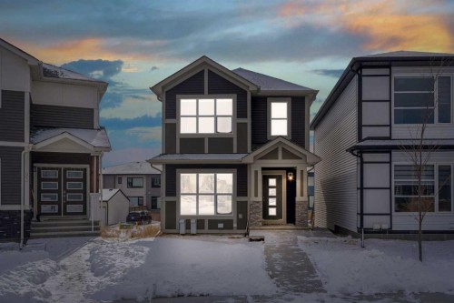 89 Homestead Crescent Ne, Calgary, AB - Outdoor With Facade