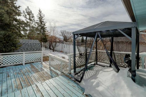 27 Castleglen Road Ne, Calgary, AB - Outdoor With Deck Patio Veranda