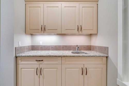 215 Patton Court Sw, Calgary, AB - Indoor