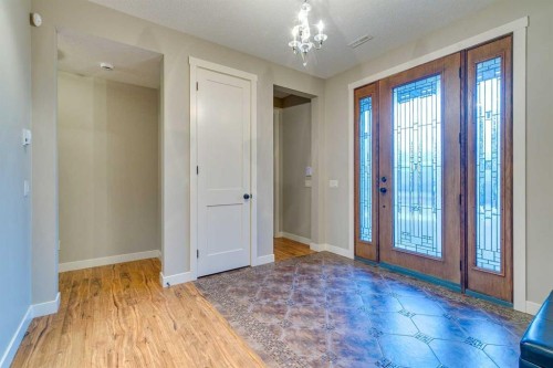 215 Patton Court Sw, Calgary, AB - Indoor Photo Showing Other Room