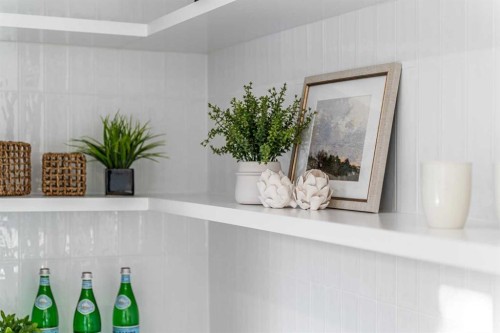 357 Point Mckay Gardens Nw, Calgary, AB - Indoor Photo Showing Other Room