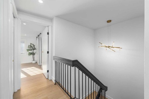 357 Point Mckay Gardens Nw, Calgary, AB - Indoor Photo Showing Other Room