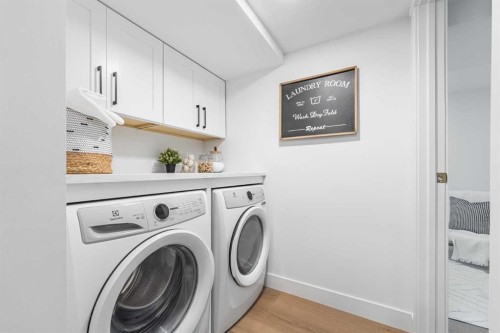 357 Point Mckay Gardens Nw, Calgary, AB - Indoor Photo Showing Laundry Room