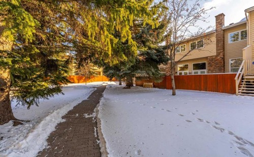 357 Point Mckay Gardens Nw, Calgary, AB - Outdoor