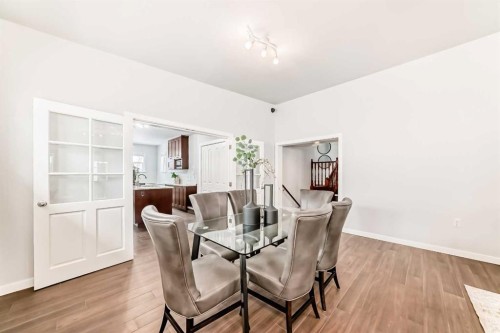 5808 Dalton Drive Nw, Calgary, AB - Indoor Photo Showing Dining Room
