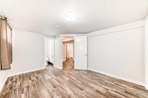 5808 Dalton Drive Nw, Calgary, AB - Indoor Photo Showing Other Room