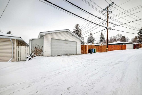 5808 Dalton Drive Nw, Calgary, AB - Outdoor With Exterior