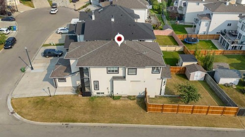 202 Coral Reef Manor Ne, Calgary, AB - Outdoor