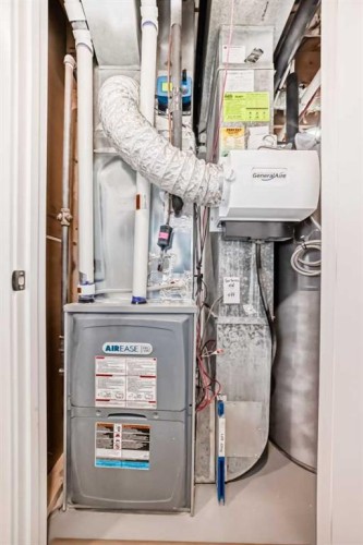 7 Lake Sundance Place Se, Calgary, AB - Indoor Photo Showing Basement