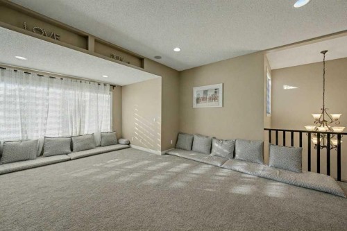 91 Panatella Close Nw, Calgary, AB - Indoor Photo Showing Other Room