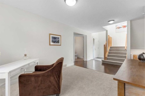 29 Sunset Close, Cochrane, AB - Indoor