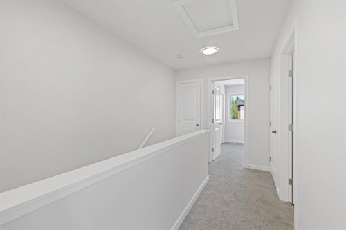 5 Valarosa Park, Didsbury, AB - Indoor Photo Showing Other Room