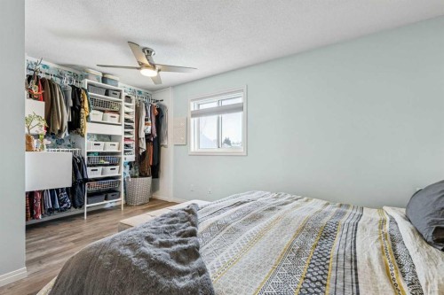 22 Hunterhorn Crescent Ne, Calgary, AB - Indoor Photo Showing Bedroom