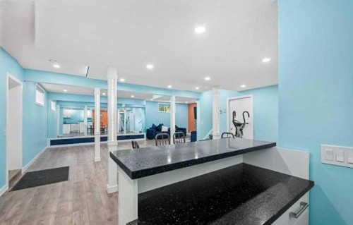 201 Aspenmere Way, Chestermere, AB - Indoor Photo Showing Kitchen