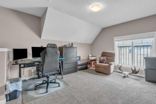 93 Copperstone Common Se, Calgary, AB - Indoor Photo Showing Office