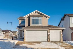 40 Drake Landing Way  Okotoks, AB T1S 0C3