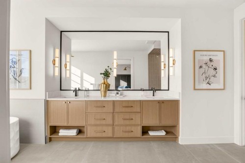 2535 2 Avenue Nw, Calgary, AB - Indoor