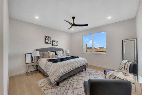 569 Muirfield Crescent, Lyalta, AB - Indoor Photo Showing Bedroom