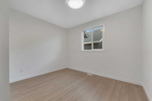 569 Muirfield Crescent, Lyalta, AB - Indoor Photo Showing Other Room