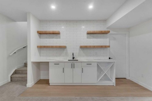 569 Muirfield Crescent, Lyalta, AB - Indoor Photo Showing Other Room