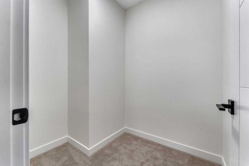 569 Muirfield Crescent, Lyalta, AB - Indoor Photo Showing Other Room