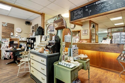 121 Centre Street, Vulcan, AB 