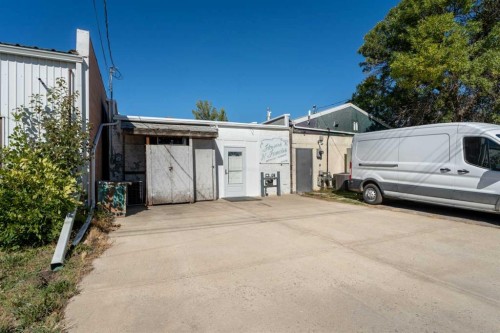 121 Centre Street, Vulcan, AB 