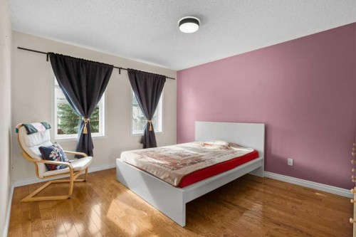 163 Eversyde Circle Sw, Calgary, AB - Indoor Photo Showing Bedroom