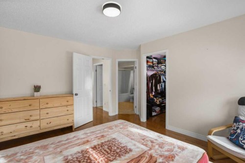 163 Eversyde Circle Sw, Calgary, AB - Indoor Photo Showing Bedroom