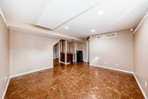 238 Bridleridge Way Sw, Calgary, AB - Indoor