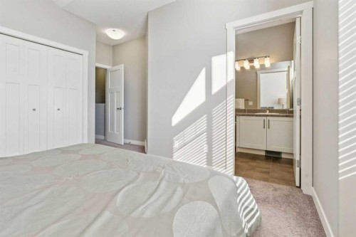 645 Evanston Manor Nw, Calgary, AB - Indoor Photo Showing Bedroom