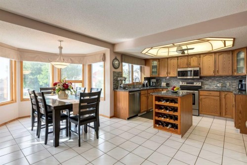 180 Edgevalley Circle Nw, Calgary, AB - Indoor