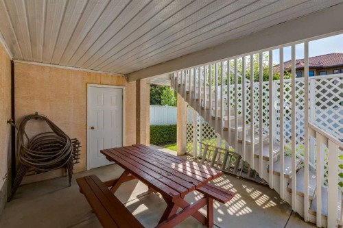 180 Edgevalley Circle Nw, Calgary, AB -  With Exterior